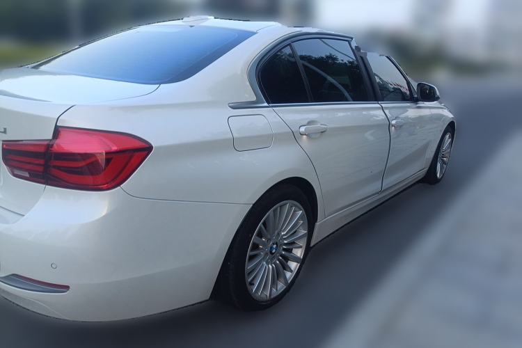 Used BMW 3 Series 2018 320Li Fashion Model Rear Right 45 Deg