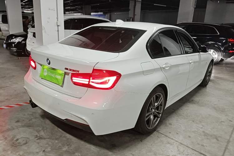 Used BMW 3 Series 2018 330i M Sport Night Edition Rear Right 45 Deg