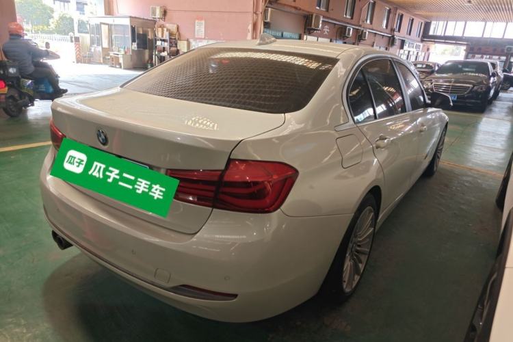 Used BMW 3 Series 2018 320Li Fashion Model Rear Right 45 Deg