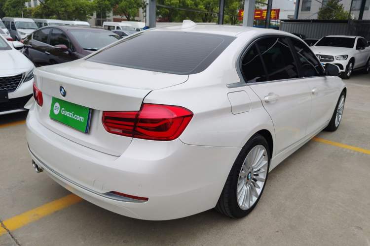 Used BMW 3 Series 2018 320Li Fashion Model Rear Right 45 Deg