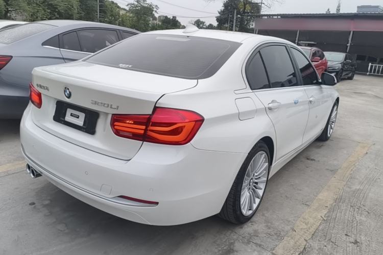 Used BMW 3 Series 2018 320Li Fashion Model Rear Right 45 Deg