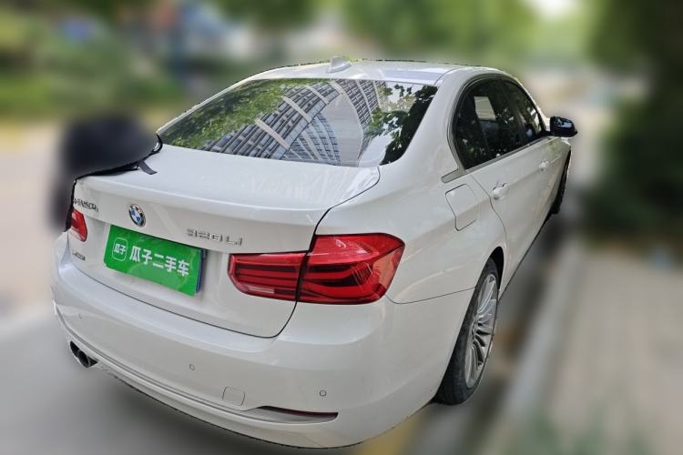 Used BMW 3 Series 2018 320Li xDrive Fashion Model Rear Right 45 Deg