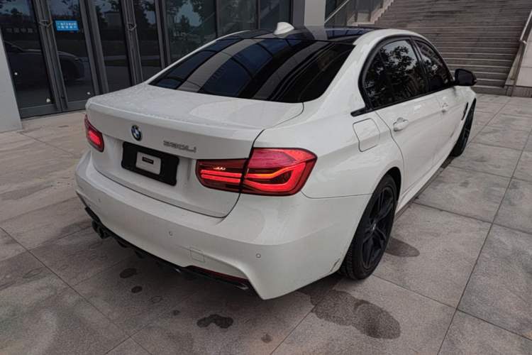 Used BMW 3 Series 2018 320Li Leading Model M Sport Package Rear Right 45 Deg