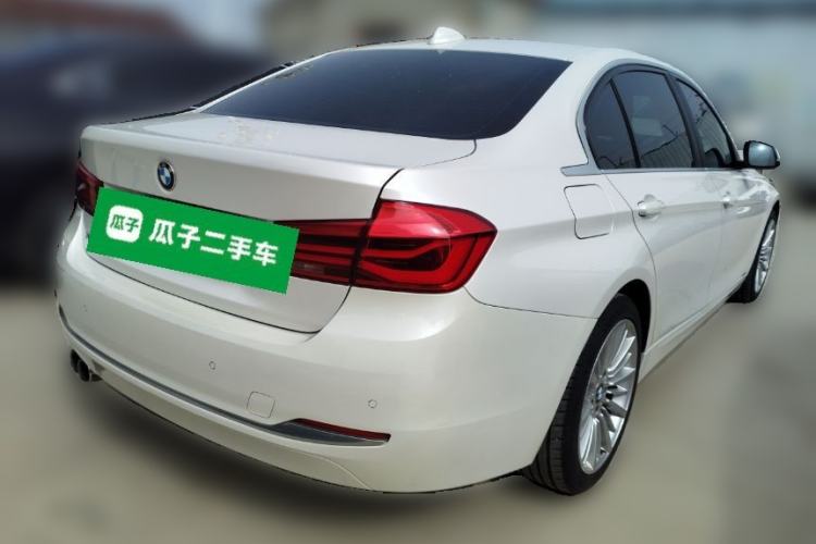 Used BMW 3 Series 2018 320Li xDrive Fashion Model Rear Right 45 Deg
