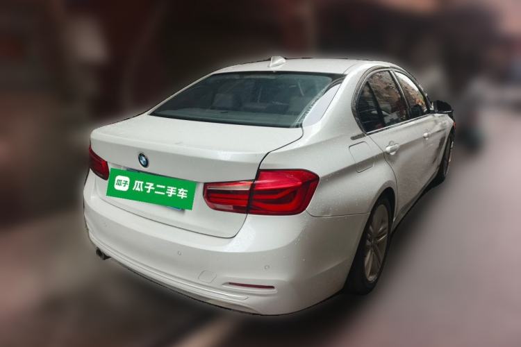 Used BMW 3 Series 2018 318i Rear Right 45 Deg