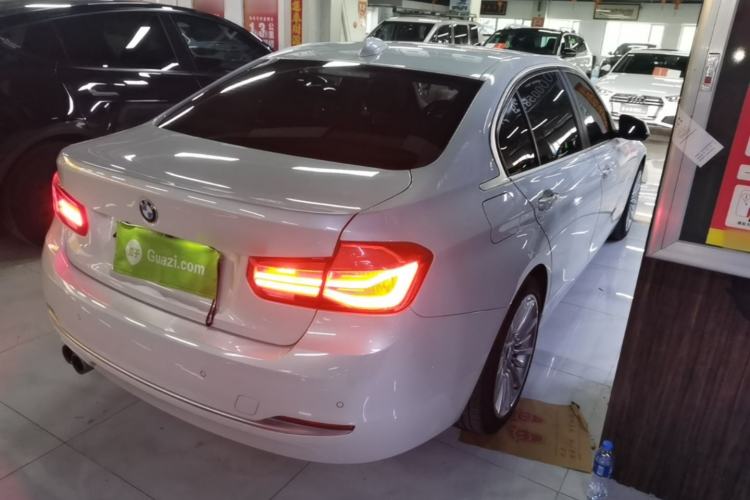 Used BMW 3 Series 2018 320Li Fashion Model Rear Right 45 Deg