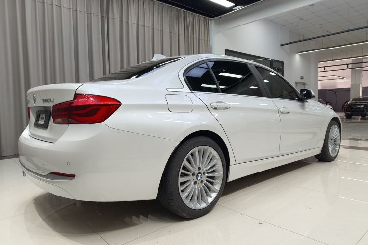 Used BMW 3 Series 2018 320Li Fashion Model Rear Right 45 Deg
