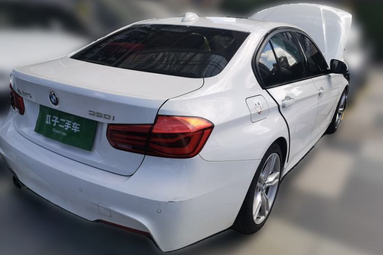 Used BMW 3 Series 2018 320i M Sport Package Rear Right 45 Deg