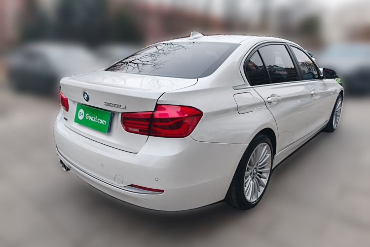 Used BMW 3 Series 2018 320Li xDrive Fashion Model Rear Right 45 Deg