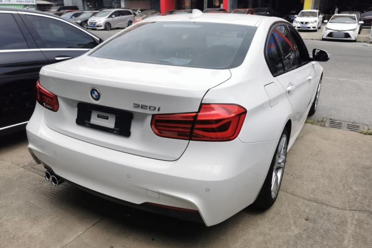 Used BMW 3 Series 2018 320i M Sport Package Rear Right 45 Deg