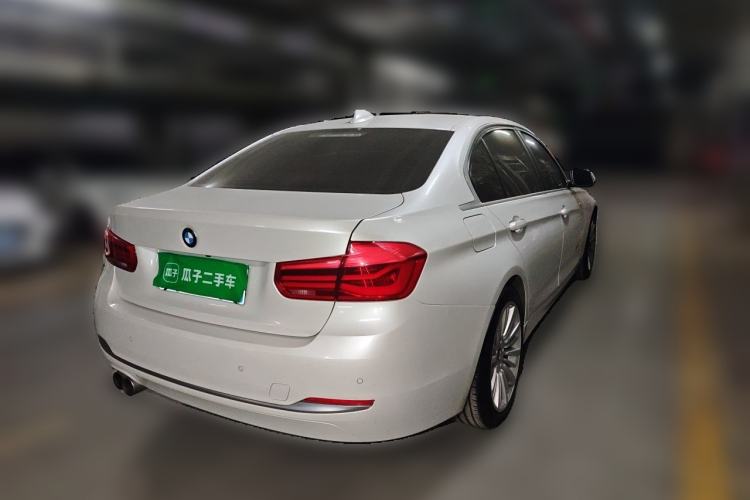 Used BMW 3 Series 2018 320Li Fashion Model Rear Right 45 Deg