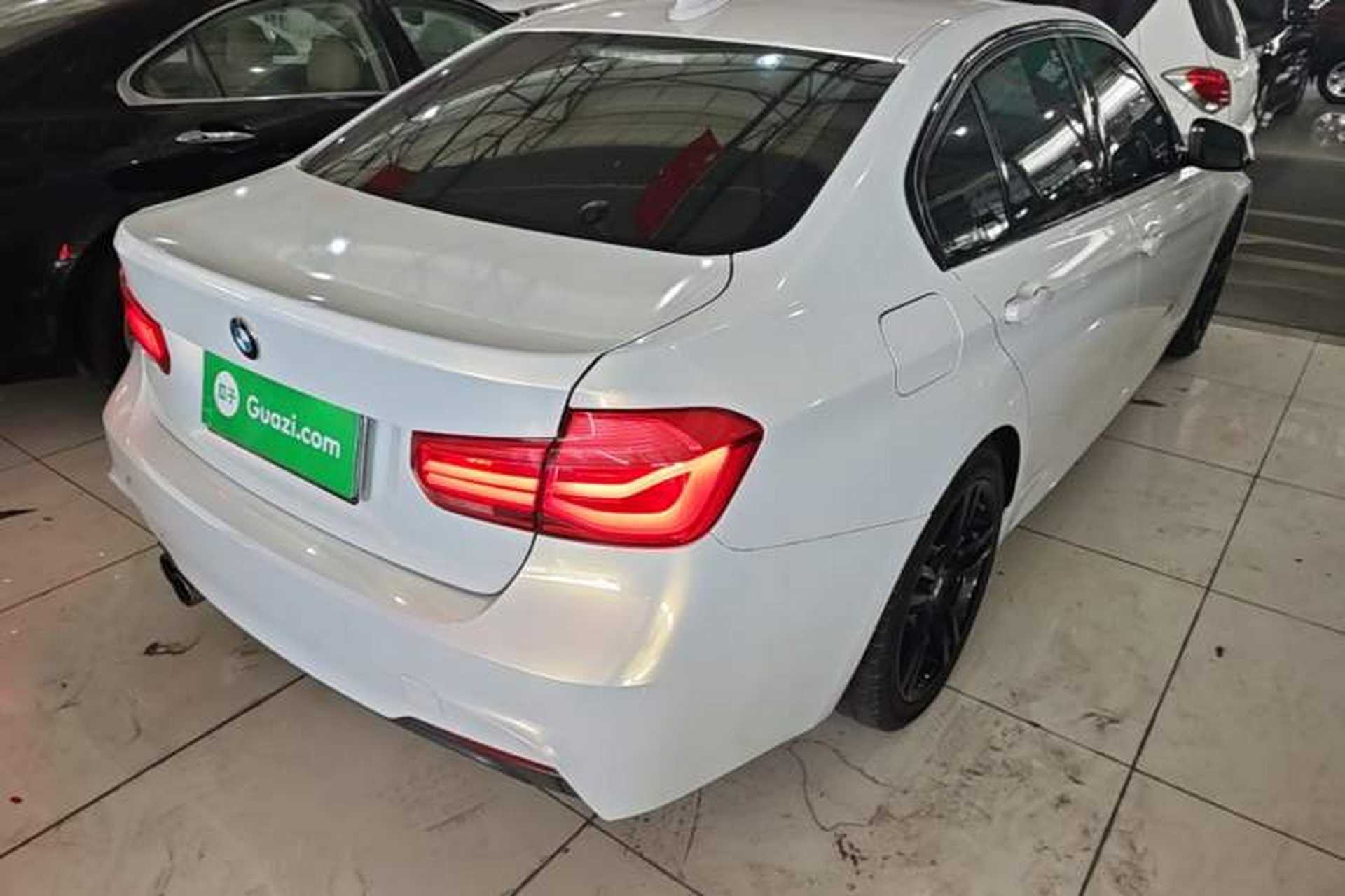 Used BMW 3 Series 2018 320i M Sport Package Rear Right 45 Deg