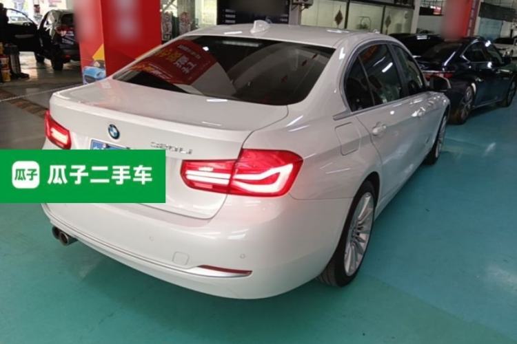Used BMW 3 Series 2018 320Li Fashion Model Rear Right 45 Deg