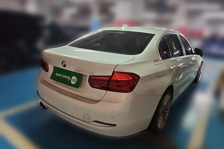 Used BMW 3 Series 2018 320Li Fashion Model Rear Right 45 Deg