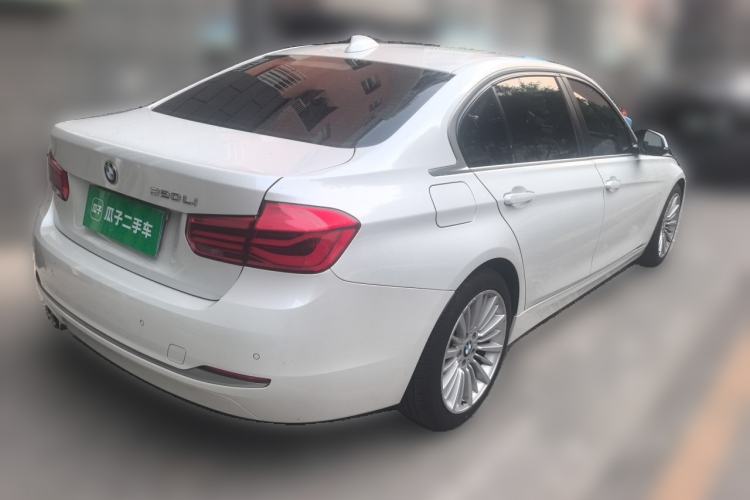 Used BMW 3 Series 2018 320Li Fashion Model Rear Right 45 Deg