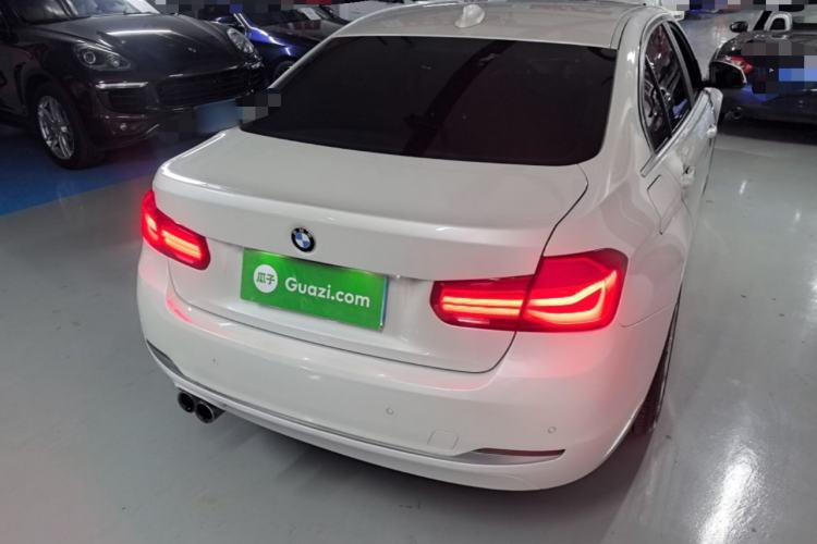 Used BMW 3 Series 2018 320Li Fashion Model Rear Right 45 Deg