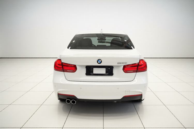 Used BMW 3 Series 2018 320i M Sport Package Rear
