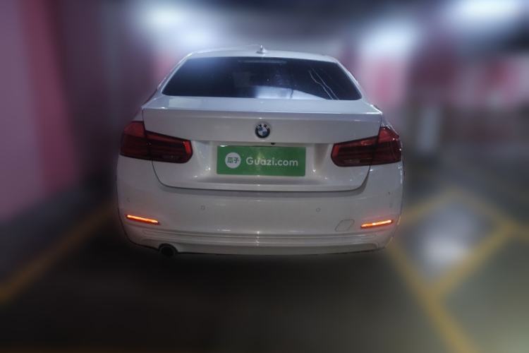 Used BMW 3 Series 2018 318i Rear