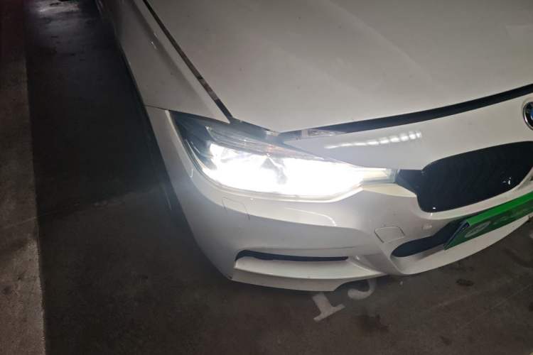 Used BMW 3 Series 2018 320Li Fashion Model Right Front Headlight