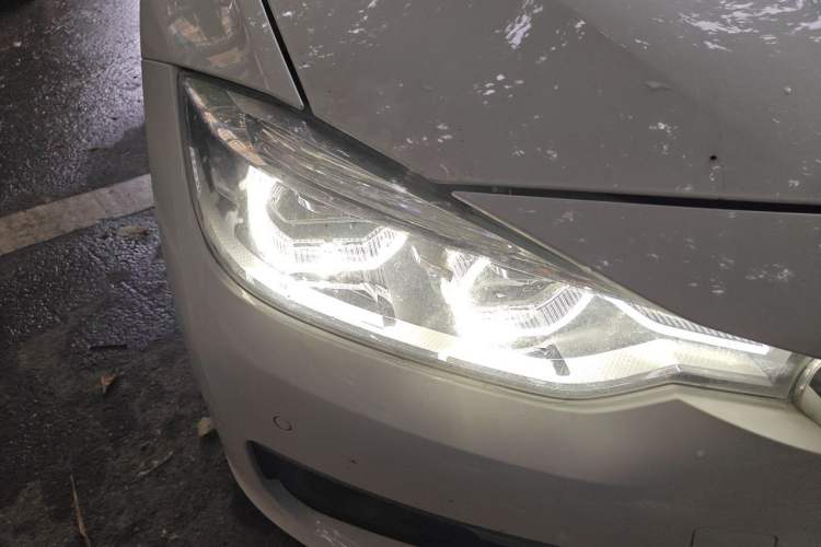 Used BMW 3 Series 2018 320Li xDrive Fashion Model Right Front Headlight