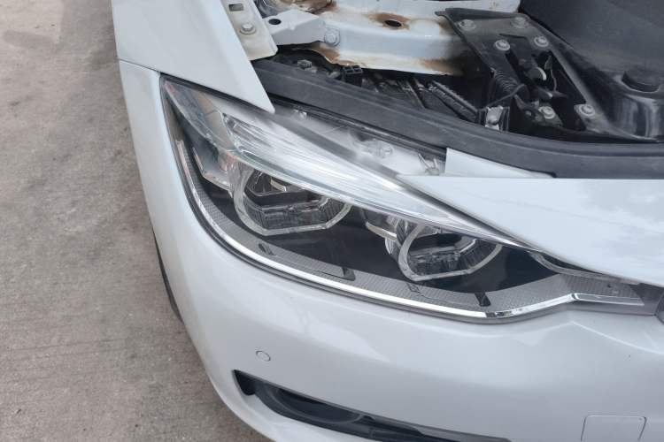 Used BMW 3 Series 2018 320Li Fashion Model Right Front Headlight