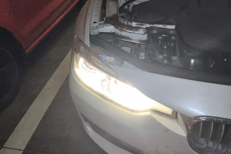 Used BMW 3 Series 2018 320Li Fashion Model Right Front Headlight