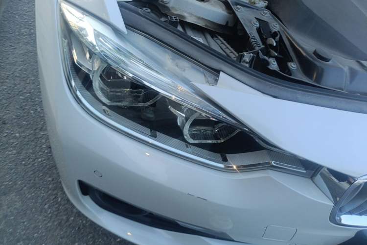 Used BMW 3 Series 2018 320Li Fashion Model Right Front Headlight