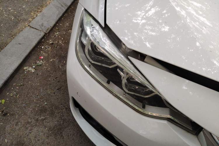 Used BMW 3 Series 2018 320Li xDrive Fashion Model Right Front Headlight
