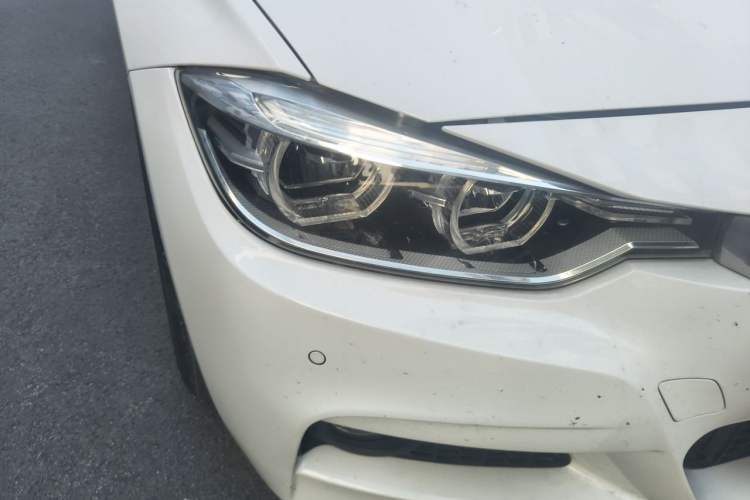 Used BMW 3 Series 2018 320Li Leading Model M Sport Package Right Front Headlight