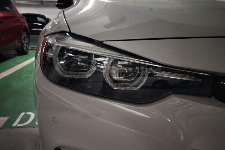 Used BMW 3 Series 2018 320Li M Sport Night Edition Right Front Headlight