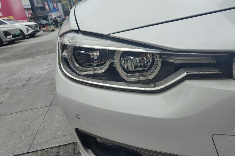 Used BMW 3 Series 2018 320Li Fashion Model Right Front Headlight