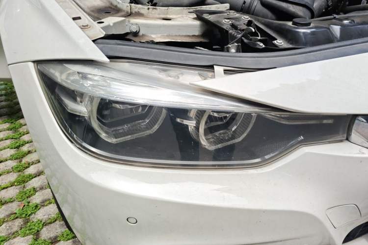 Used BMW 3 Series 2018 320Li M Sport Night Edition Right Front Headlight