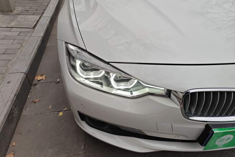 Used BMW 3 Series 2018 320Li Fashion Model Right Front Headlight