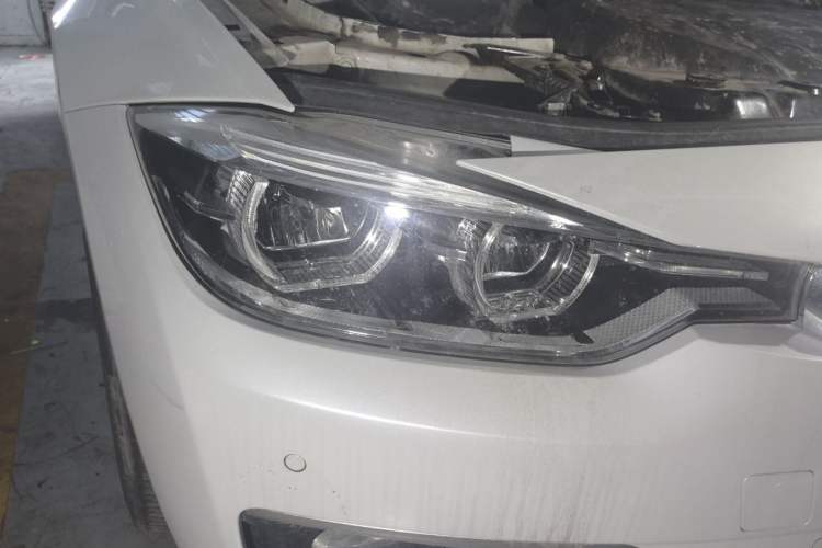 Used BMW 3 Series 2018 320Li Fashion Model Right Front Headlight