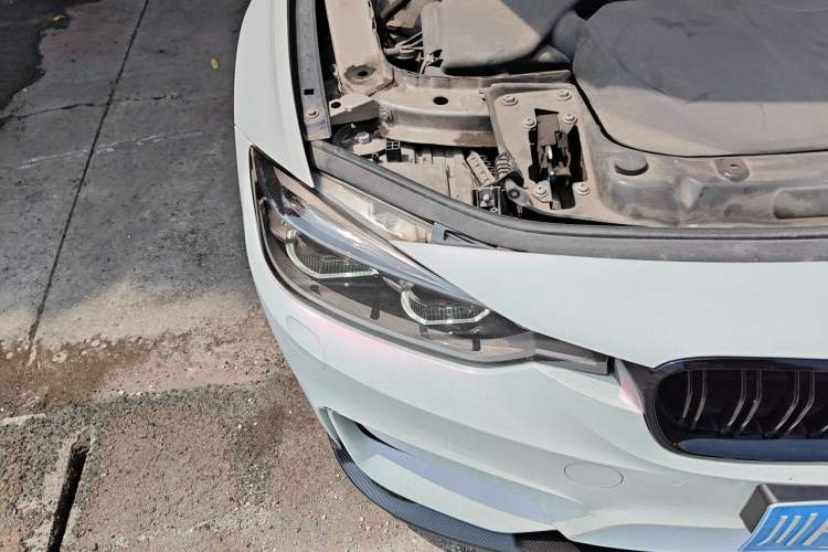 Used BMW 3 Series 2018 320Li Leading Luxury Package Right Front Headlight