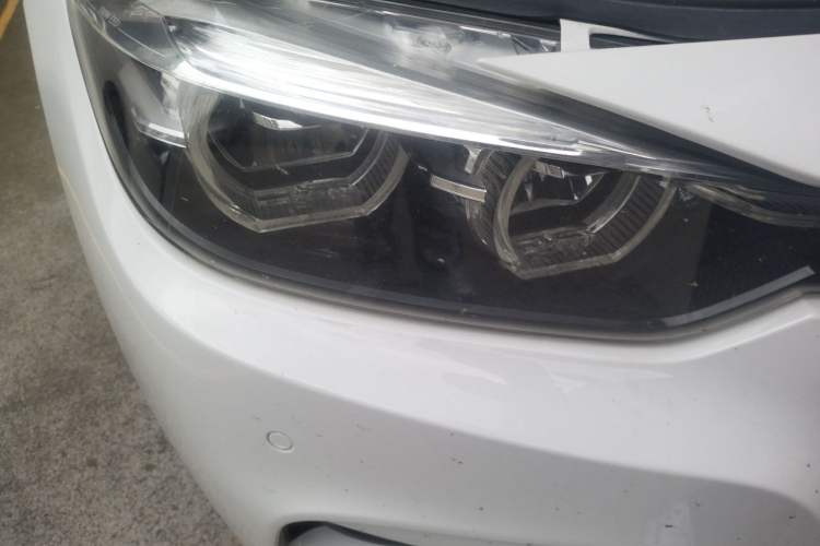 Used BMW 3 Series 2018 330Li M Sport Shadow Edition Right Front Headlight