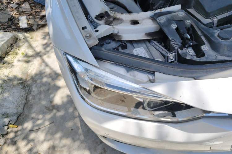 Used BMW 3 Series 2018 318Li Right Front Headlight