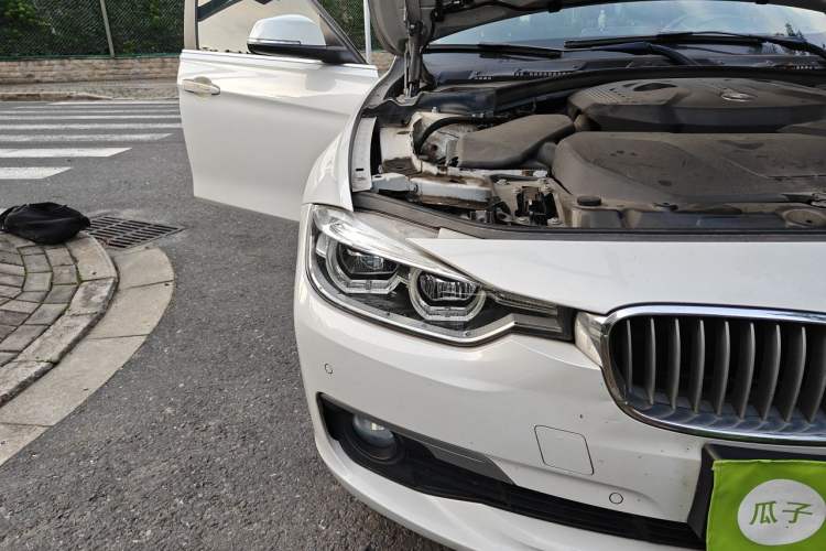 Used BMW 3 Series 2018 320Li Fashion Model Right Front Headlight
