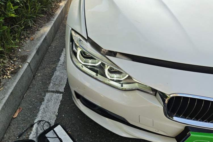 Used BMW 3 Series 2018 320Li Fashion Model Right Front Headlight