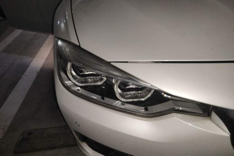 Used BMW 3 Series 2018 320Li Fashion Model Right Front Headlight