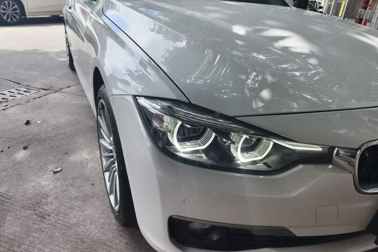 Used BMW 3 Series 2018 320Li Fashion Model Right Front Headlight