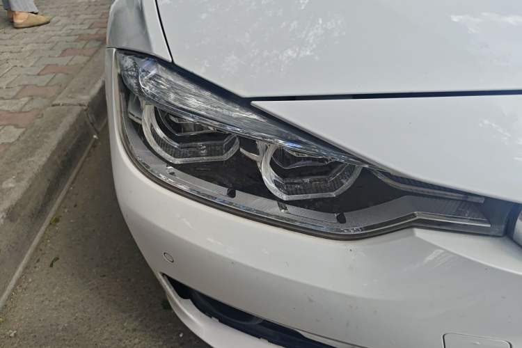 Used BMW 3 Series 2018 320Li Fashion Model Right Front Headlight