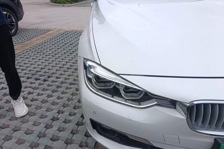 Used BMW 3 Series 2018 318Li Right Front Headlight