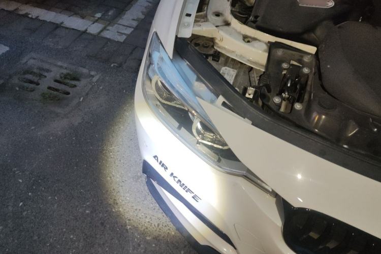 Used BMW 3 Series 2018 320i M Sport Package Right Front Headlight