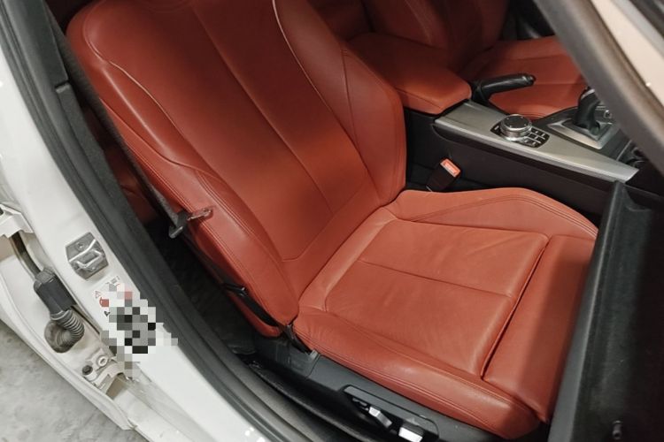 Used BMW 3 Series 2018 330i M Sport Night Edition Right Front Seat
