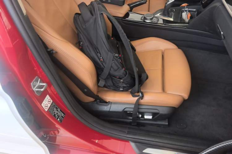Used BMW 3 Series 2018 320Li Leading Model M Sport Package Right Front Seat