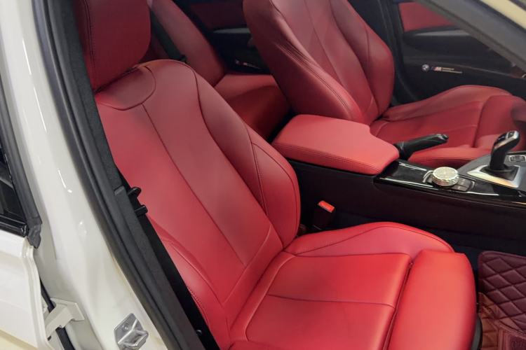 Used BMW 3 Series 2018 320i M Sport Package Right Front Seat