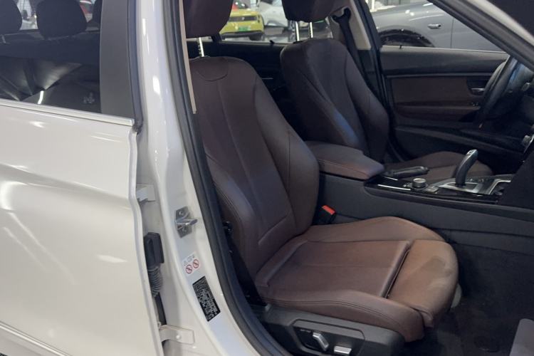Used BMW 3 Series 2018 320Li Fashion Model Right Front Seat