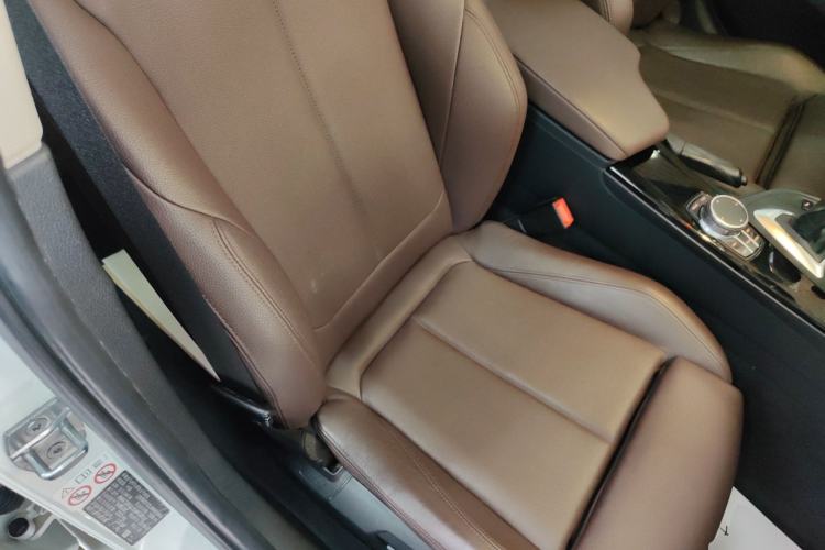 Used BMW 3 Series 2018 320Li Leading Model M Sport Package Right Front Seat