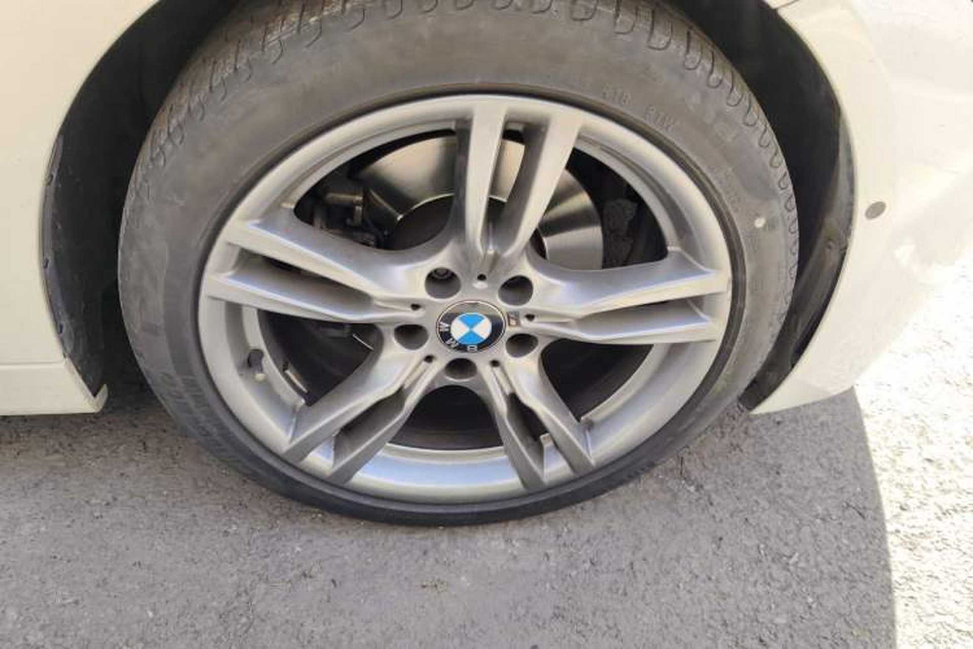 Used BMW 3 Series 2018 320i M Sport Night Edition Right Front Wheel Hub